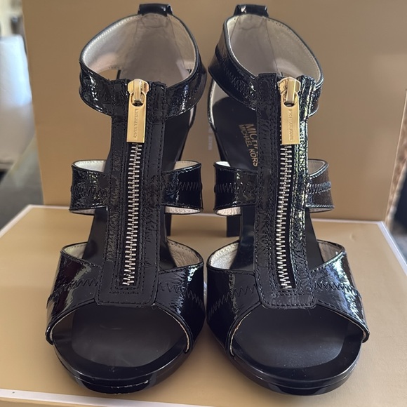 Michael Kors Black Crinkled Patent Berkley Strap Heels with Zipper Detail - Picture 2 of 11
